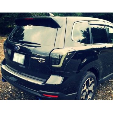 Subaru Forester SJ оптика задняя альтернативная ,фонари тюнинг диодные черные / LED taillights smoked black