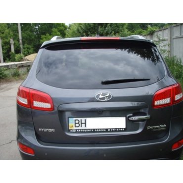 Hyundai  Santa Fe оптика задняя красная