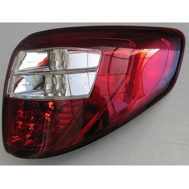 Suzuki SX-4 оптика задняя LED красно-белая