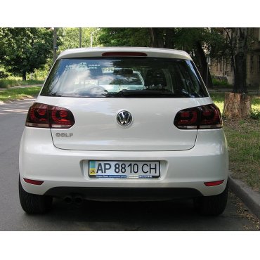 Volkswagen Golf 6 оптика задняя LED  R20 красная