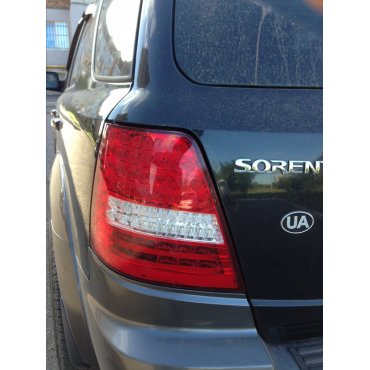 Kia Sorento 2002+ оптика задняя LED