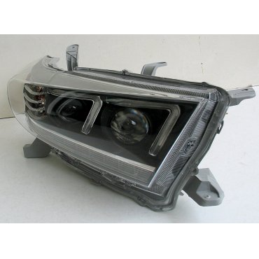 Toyota Highlander оптика передняя ксеноновая