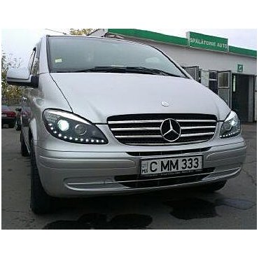 Mercedes Viano w639 оптика передняя ксенон