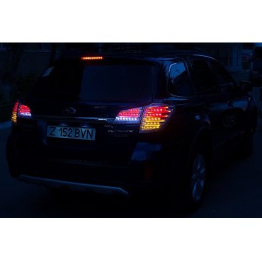 Subaru Outback фонари задние светодиодные LED хром BR9