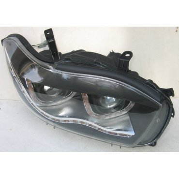 Toyota Highlander 2008 оптика передняя ксеноновая с DRL 