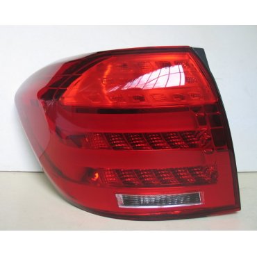 Toyota Highlander 2008 оптика задняя LED красная