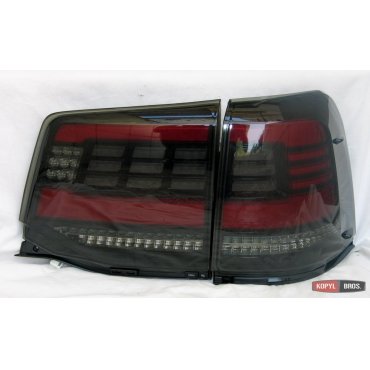 Toyota Land Cruiser 200 2016+ оптика задняя LED черно красная стиль ZW 