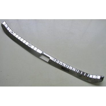 Toyota Corolla E170/ Altis накладка защитная на задний бампер внутренняя