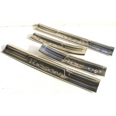 Hyundai Tucson TL 2015 накладки верхние  на пороги дверных проемов, тип B