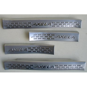 Mazda 3 Axela накладки защитные на пороги дверных проемов  верхние